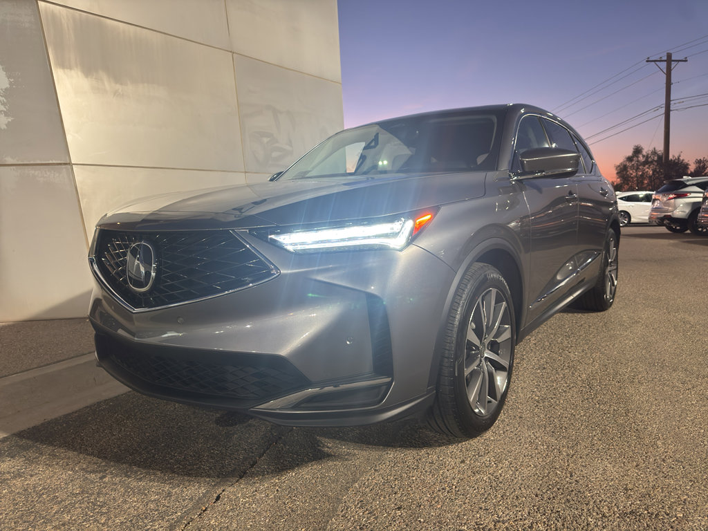 Used 2025 Acura MDX FWD w/ Technology Package image 3