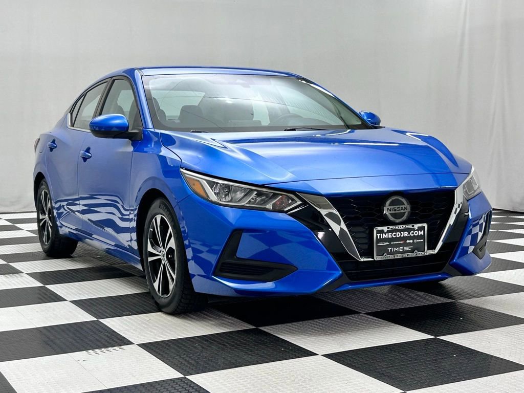 Used 2021 Nissan Sentra SV image 2