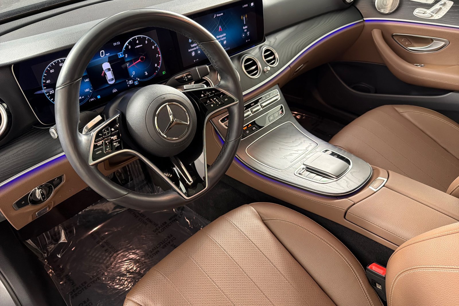 Used 2023 Mercedes-Benz E 350 4MATIC Sedan image 9