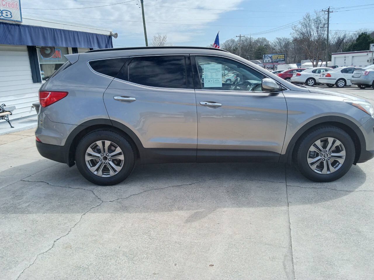 Used 2014 Hyundai Santa Fe Sport w/ Premium Equipment Package 03 FWD image 4
