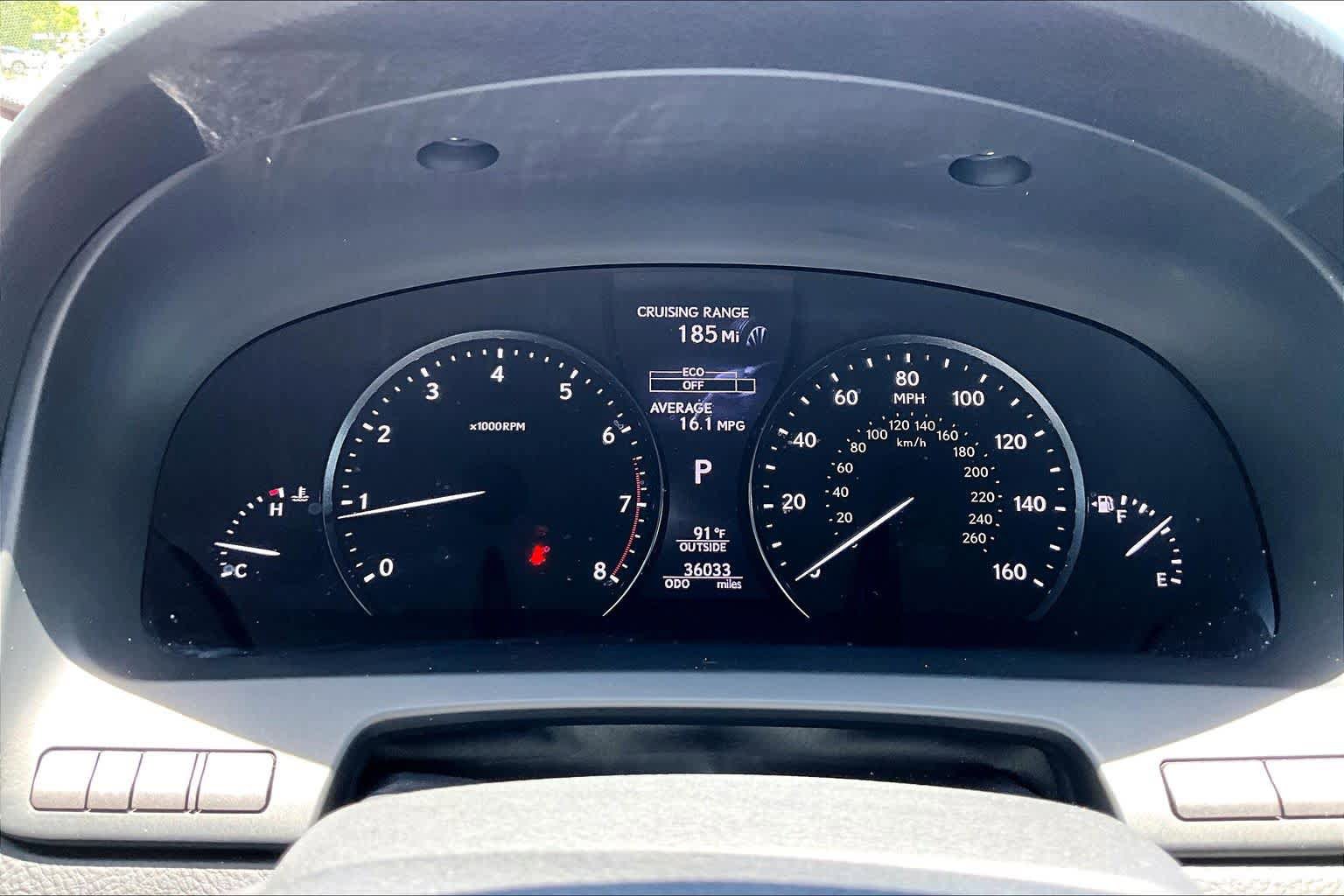 Used 2014 Lexus LS 460 w/ Comfort Package RWD image 24