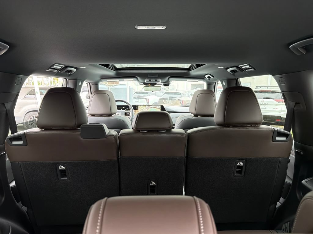 New 2026 Nissan Armada Platinum RWD image 35