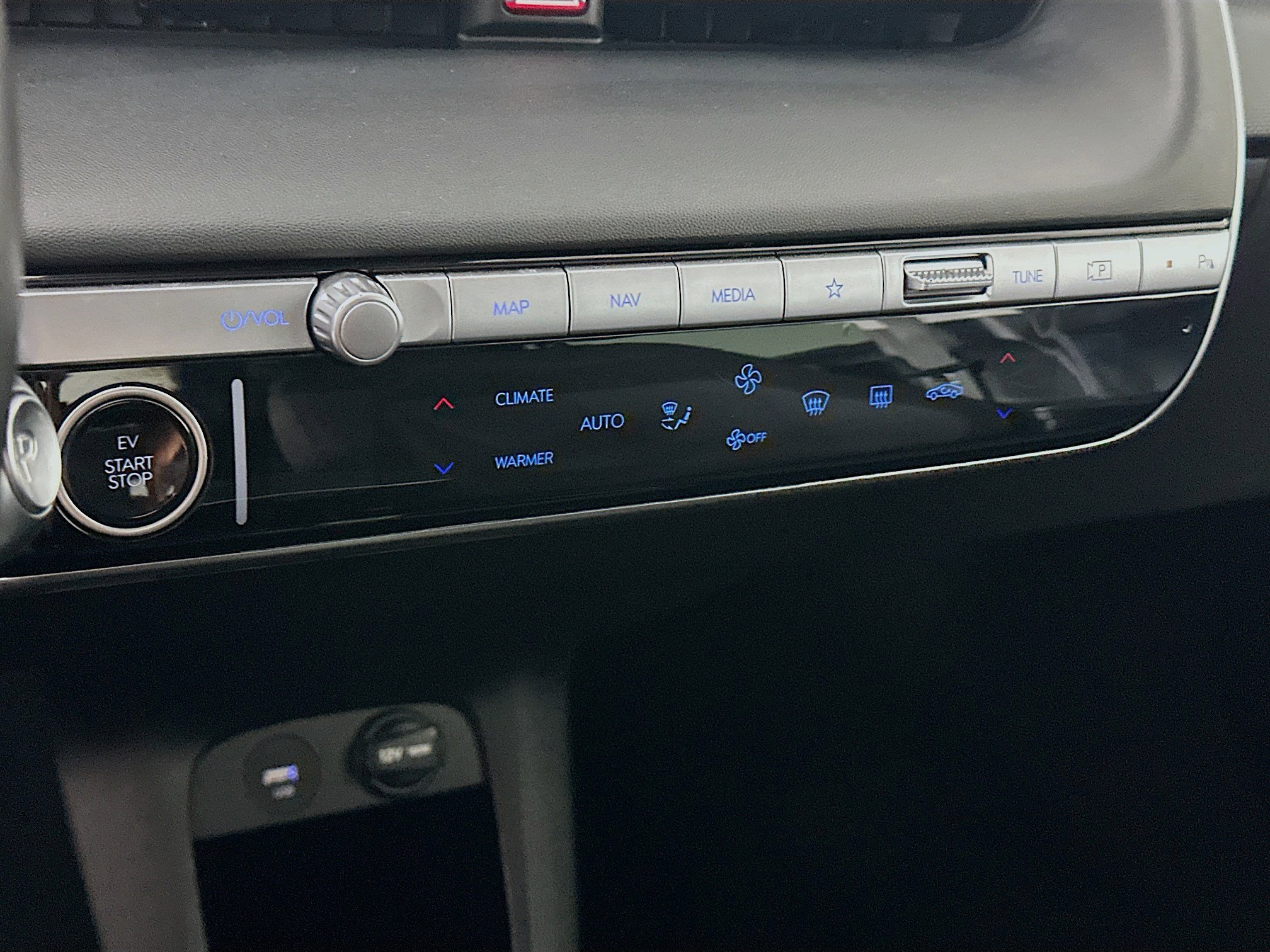 Used 2023 Hyundai Ioniq 5 SE image 24