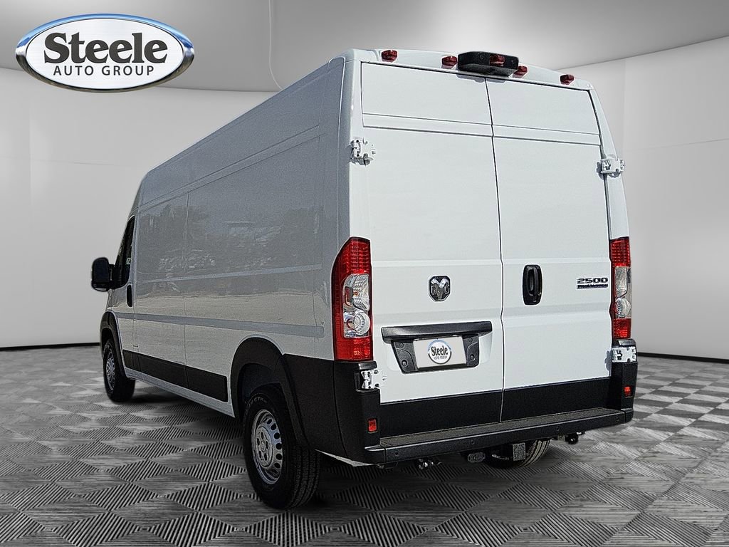 New 2026 RAM ProMaster 2500 w/ Convenience Group image 3
