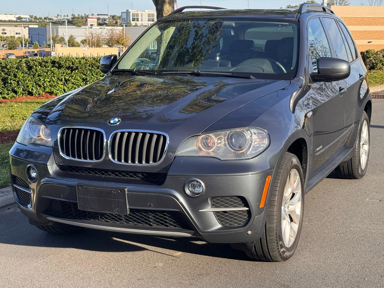 Used 2011 BMW X5 xDrive35i AWD/4WD image 3