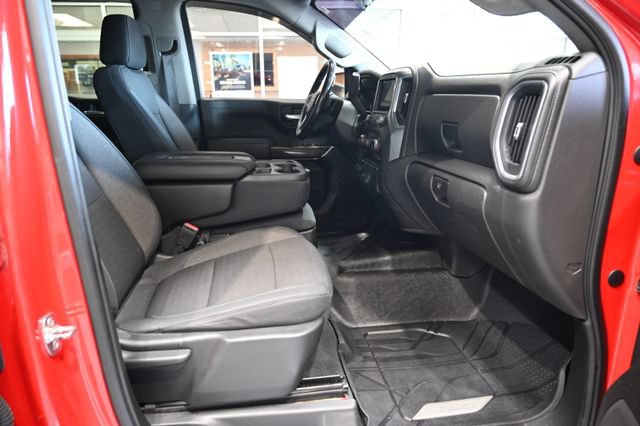 Used 2019 Chevrolet Silverado 1500 LT w/ All-Star Edition AWD/4WD image 11