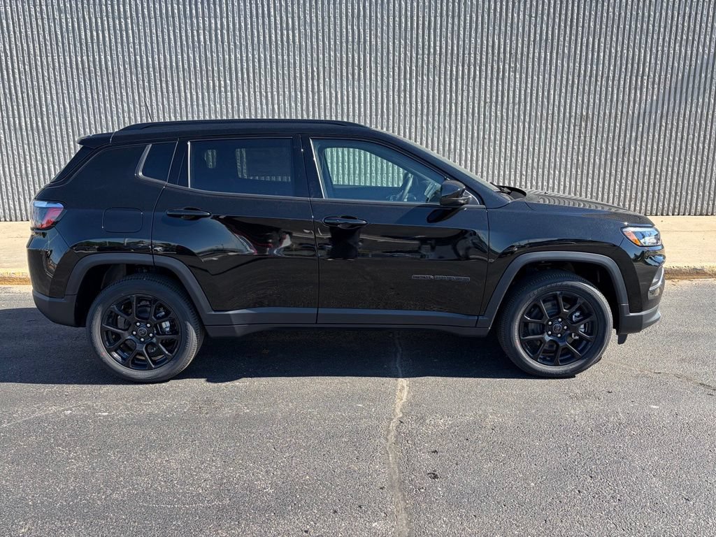 New 2026 Jeep Compass Latitude AWD/4WD image 6