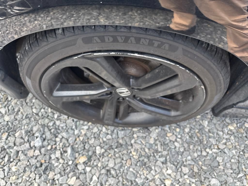 Used 2019 Honda Accord Sport image 5