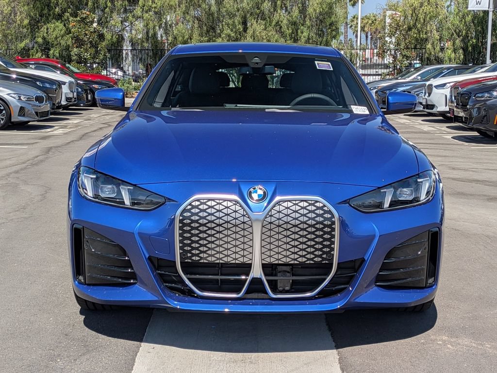 New 2026 BMW i4 eDrive40 w/ M Sport Package RWD image 4