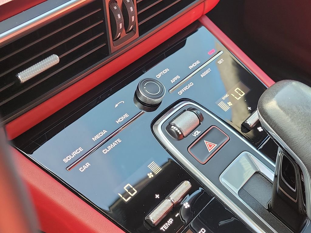 Certified 2022 Porsche Cayenne GTS image 31