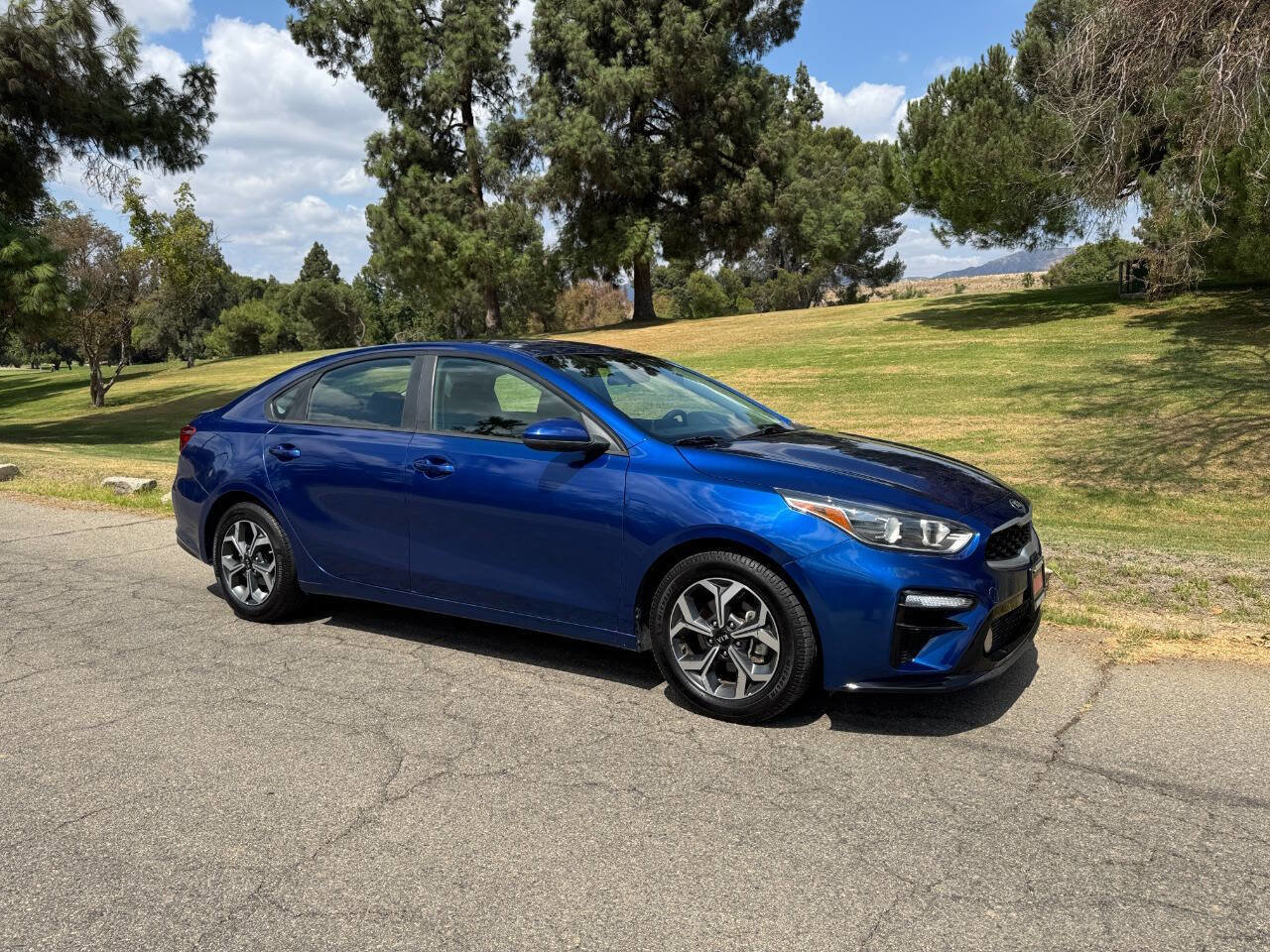 Used 2021 Kia Forte LXS FWD image 5
