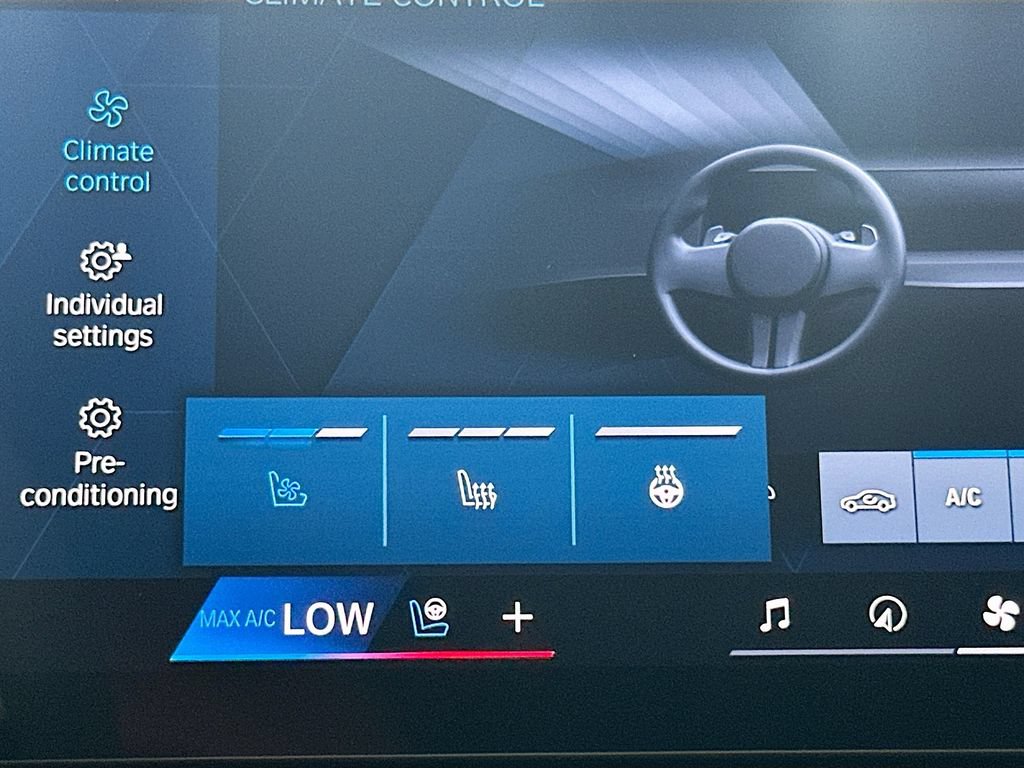 New 2026 BMW X5 M Competition w/ Executive Package AWD/4WD image 21