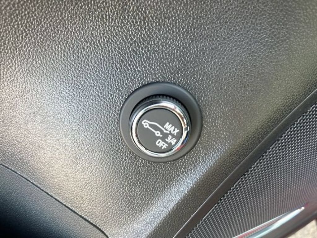 New 2025 Buick Envision Sport Touring AWD/4WD image 17