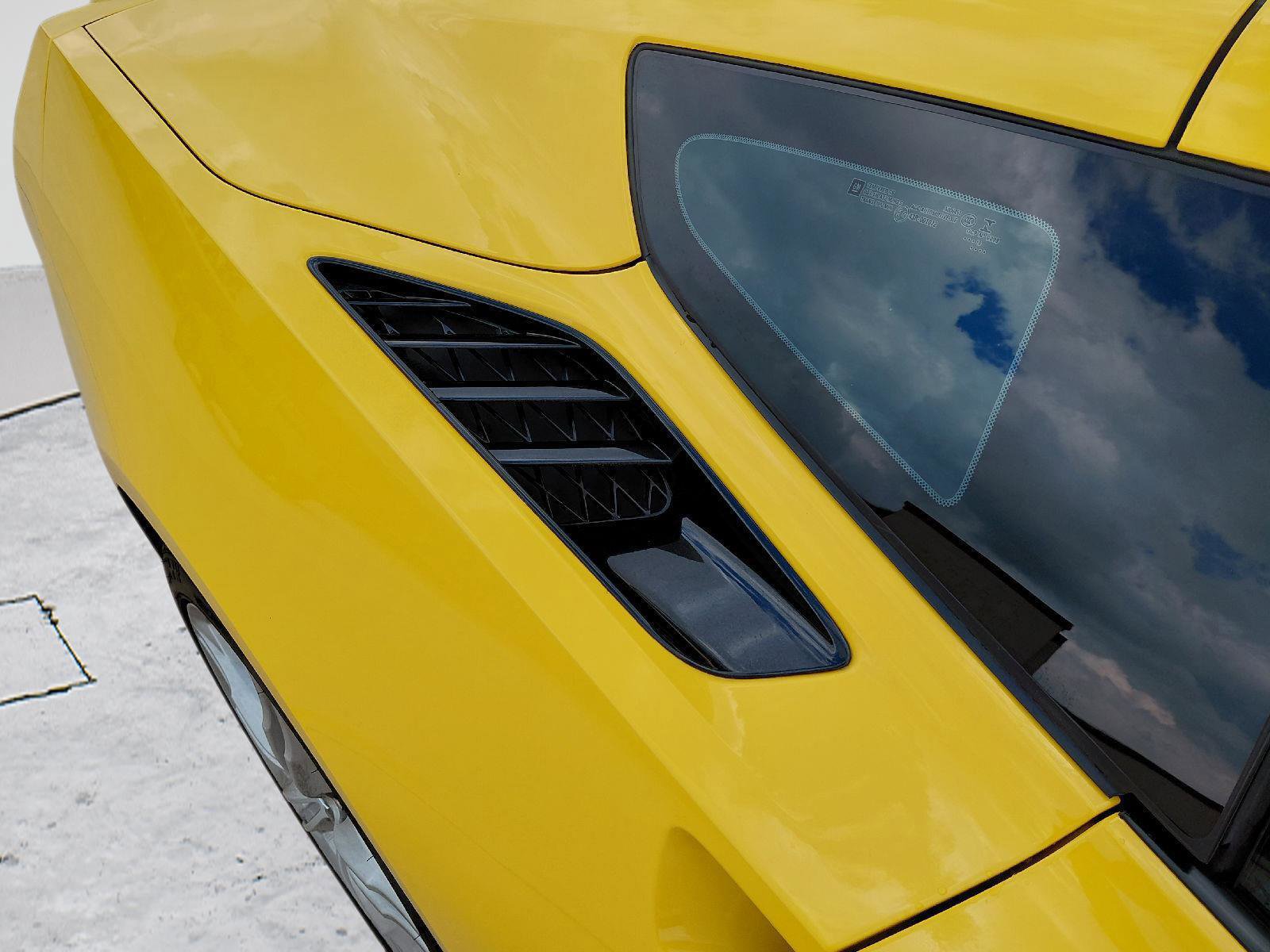 Used 2016 Chevrolet Corvette Stingray Coupe w/ Battery Protection Package RWD image 16