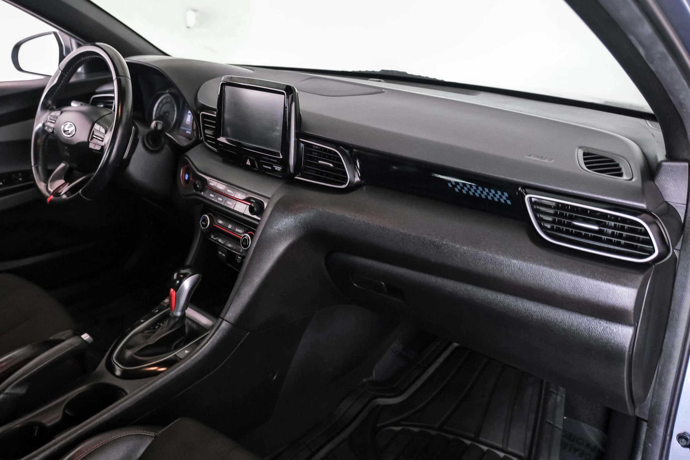 Used 2021 Hyundai Veloster 2.0 Premium FWD image 12