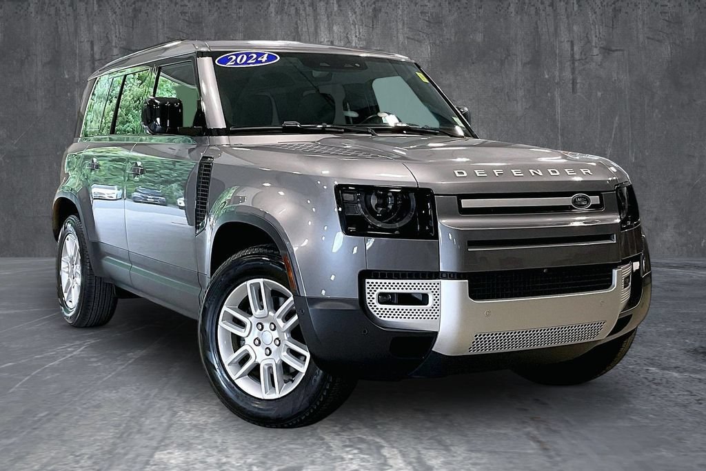 Used 2024 Land Rover Defender 110 S AWD/4WD image 3