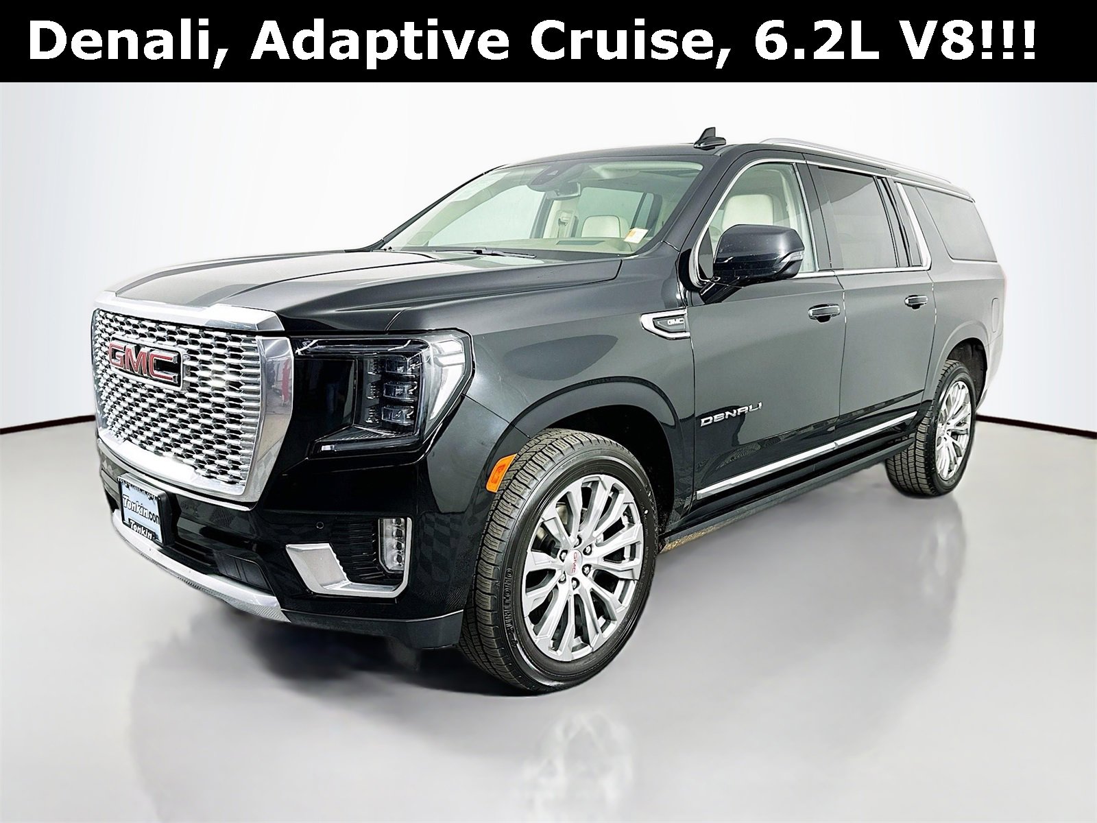 Used 2023 GMC Yukon XL Denali image 4