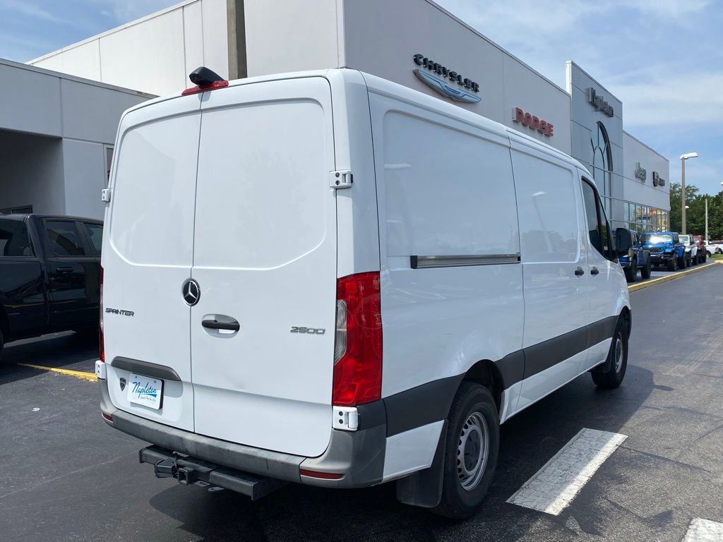 Used 2024 Mercedes-Benz Sprinter 2500 image 9