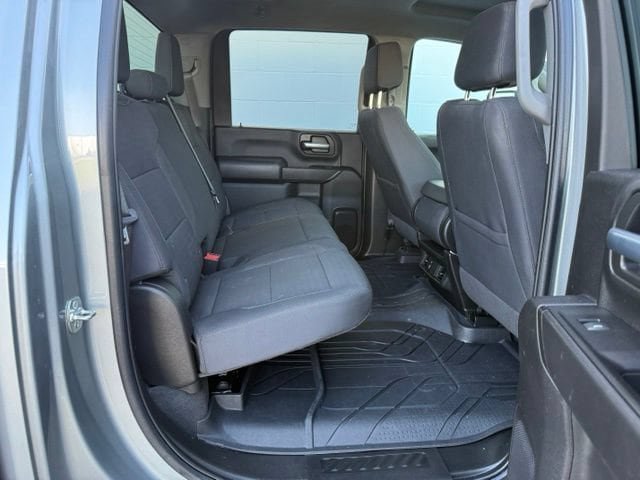 Certified 2025 Chevrolet Silverado 2500 Custom w/ Custom Value Package AWD/4WD image 20