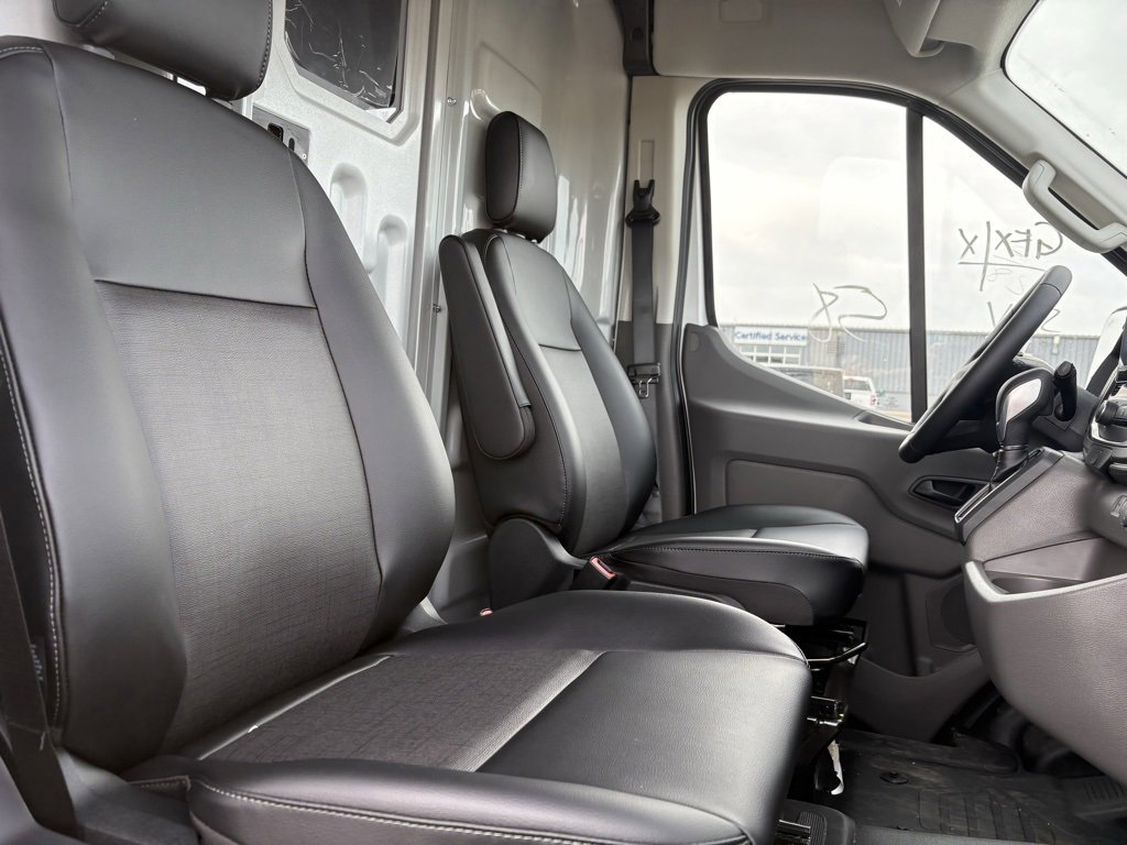 New 2026 Ford Transit 250 148 Medium Roof image 46