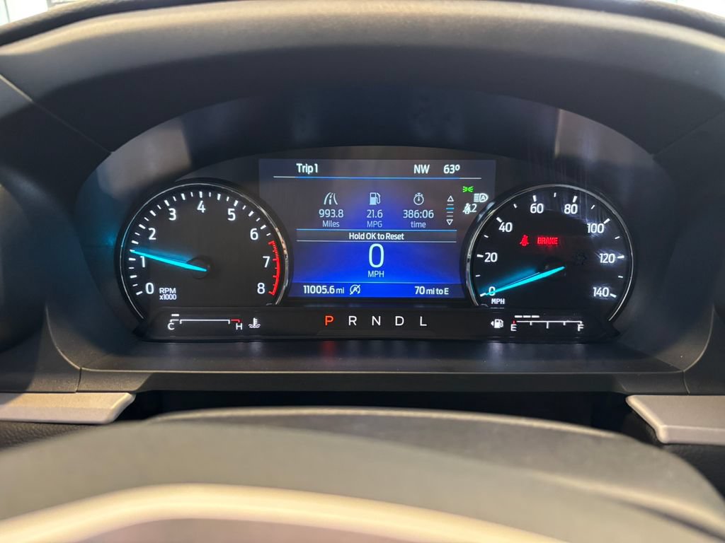 Used 2024 Ford Explorer XLT AWD/4WD image 18