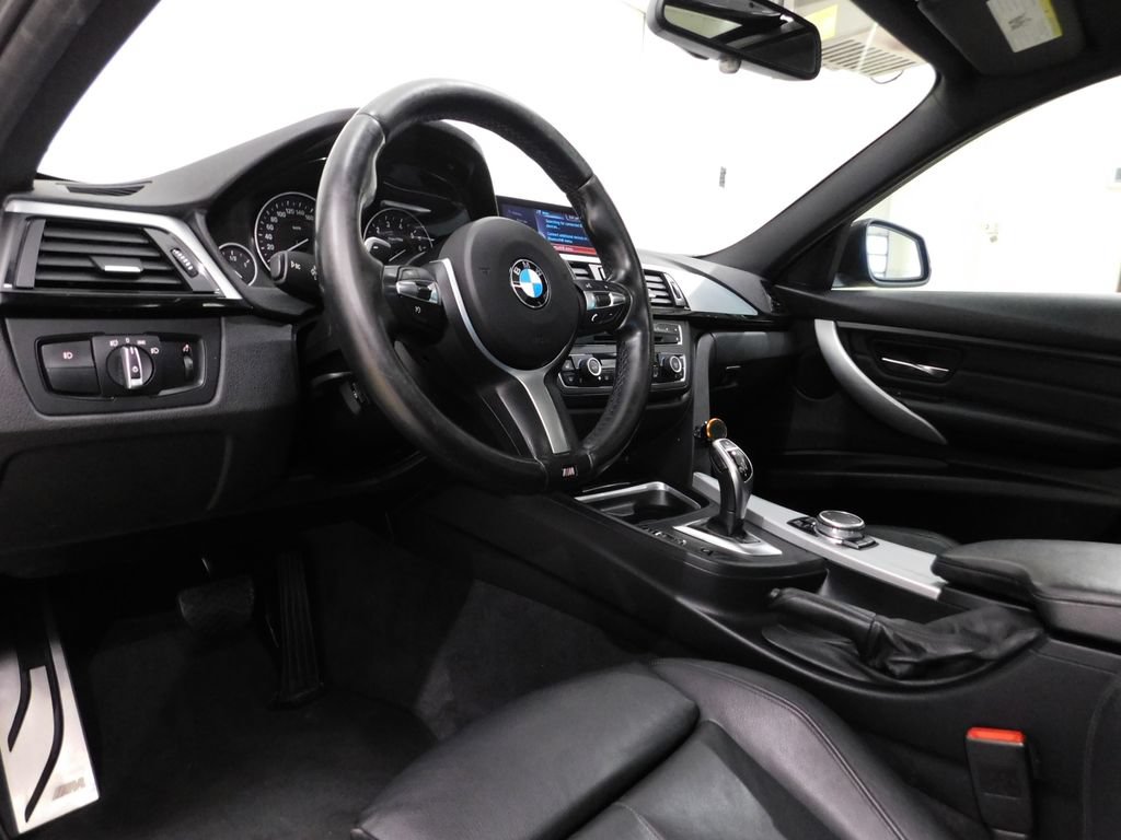 Used 2015 BMW 328i xDrive Wagon AWD/4WD image 22