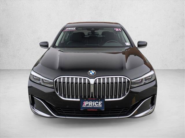 Used 2021 BMW 740i xDrive AWD/4WD image 2