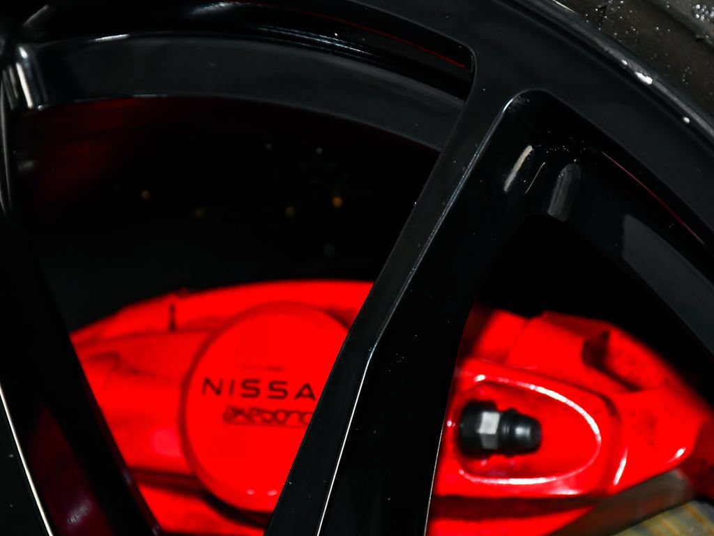 Used 2024 Nissan Z NISMO w/ Floor Mat Package RWD image 77