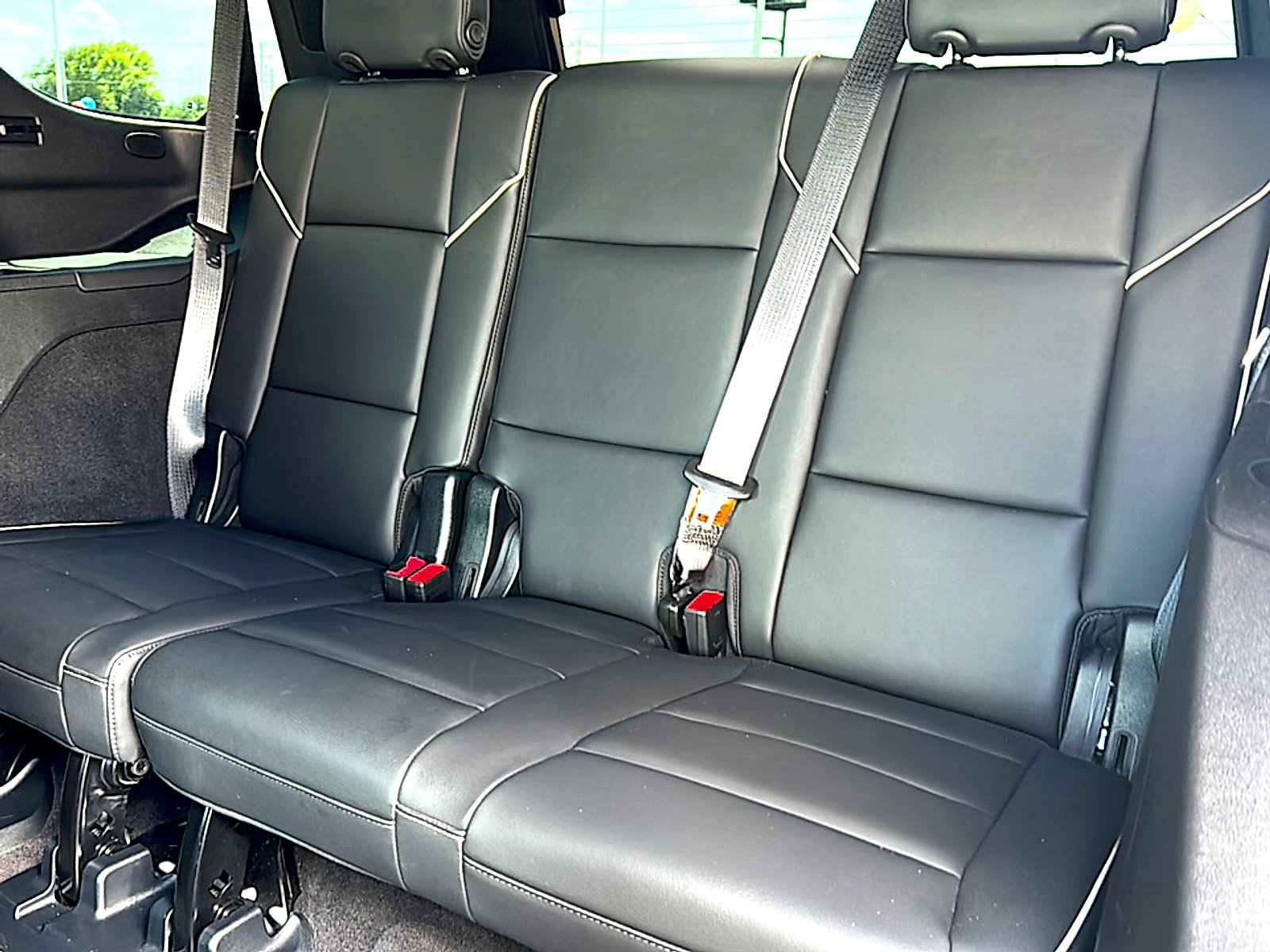 Used 2023 Cadillac Escalade Sport w/ Touring Package RWD image 21