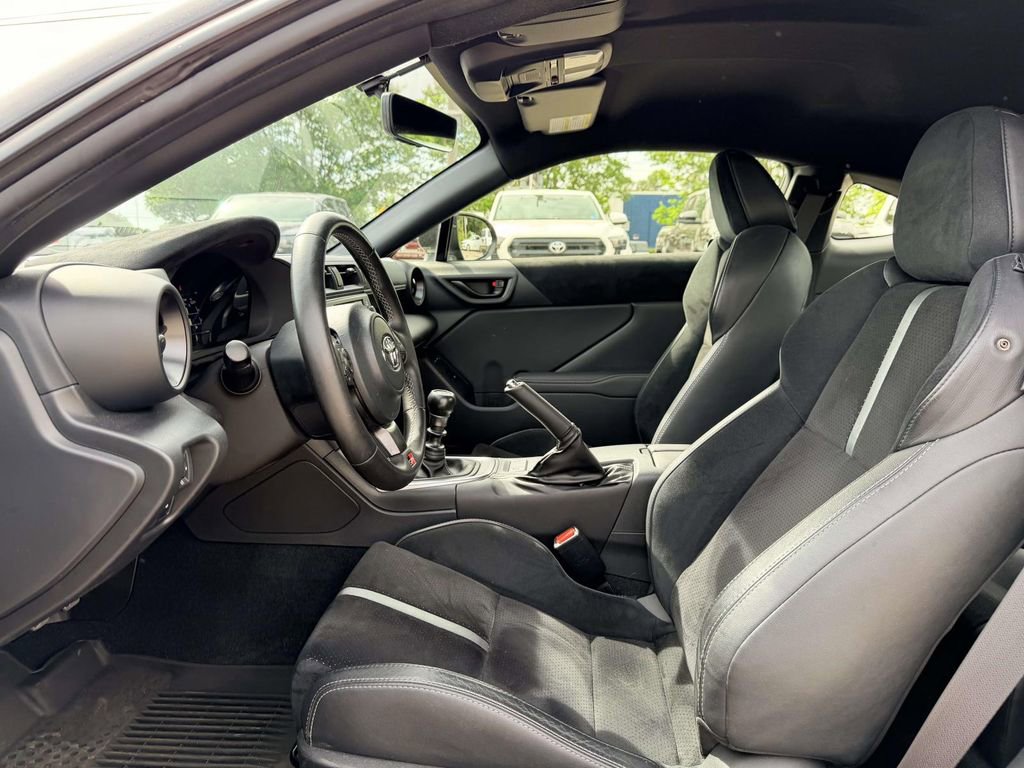 Certified 2023 Toyota GR86 Premium w/ ALL Weather Mat Package (TMS) RWD image 20