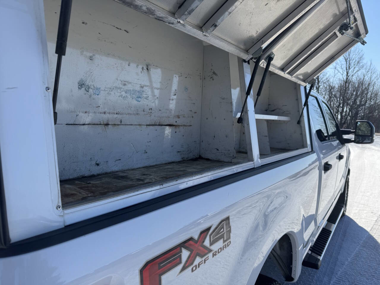 Used 2019 Ford F350 XLT w/ FX4 Off-Road Package image 33