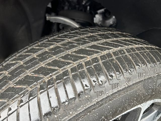 Certified 2024 Chevrolet Suburban RST w/ Luxury Package image 25