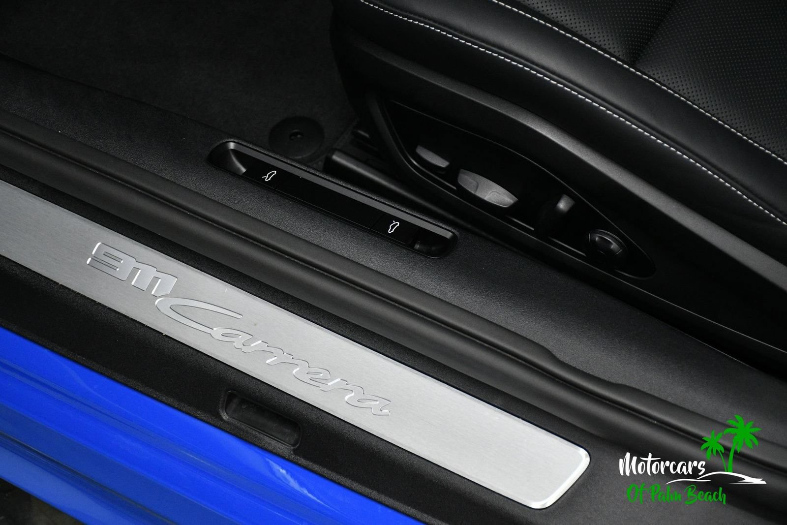 Used 2025 Porsche 911 Carrera RWD image 42