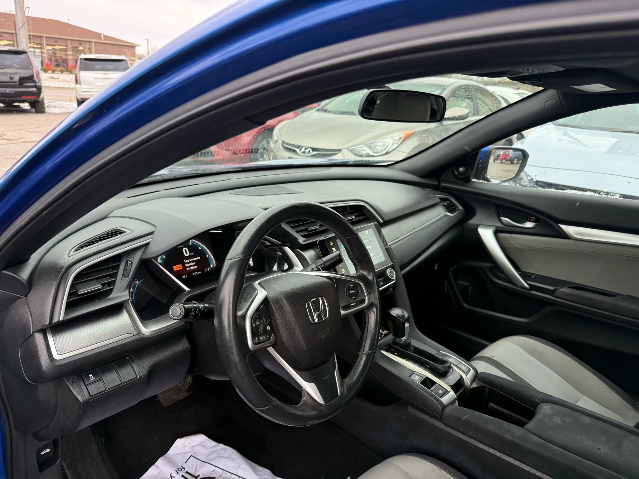 Used 2018 Honda Civic EX-T image 12