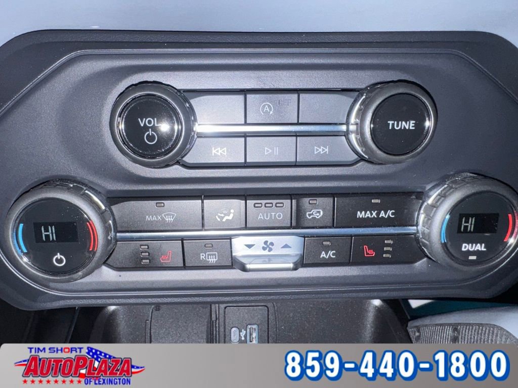 Used 2023 Ford Bronco Big Bend image 29