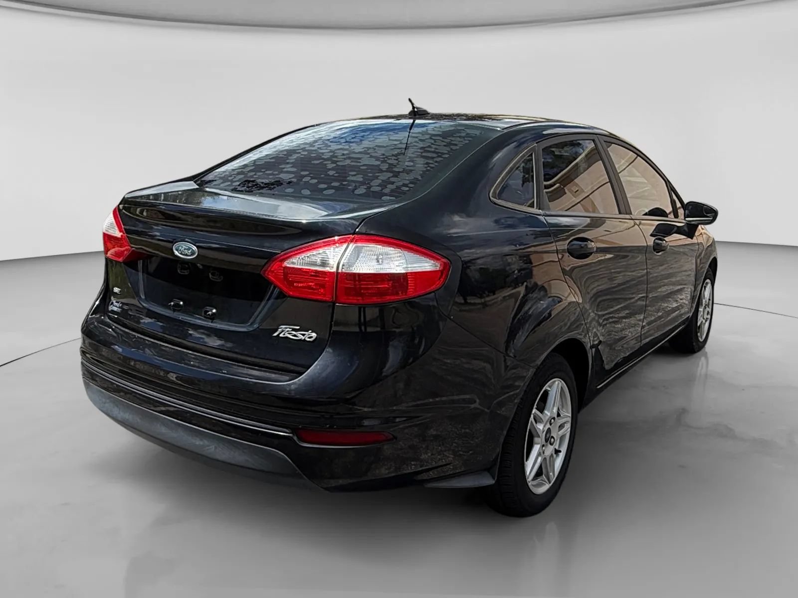 Used 2019 Ford Fiesta SE FWD image 5