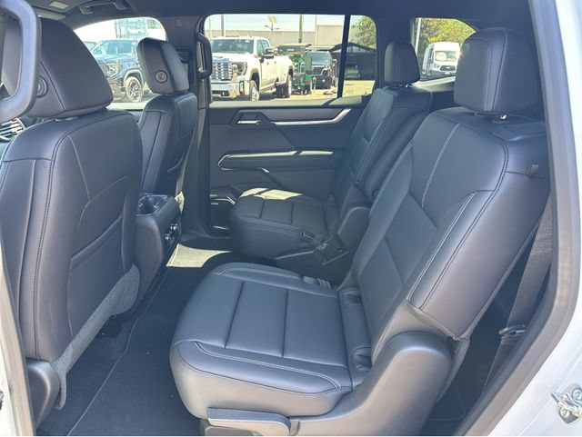 New 2026 GMC Acadia Elevation w/ Black Edition FWD image 18