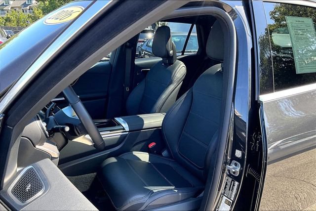 Used 2026 Mercedes-Benz GLC 300 4MATIC image 6