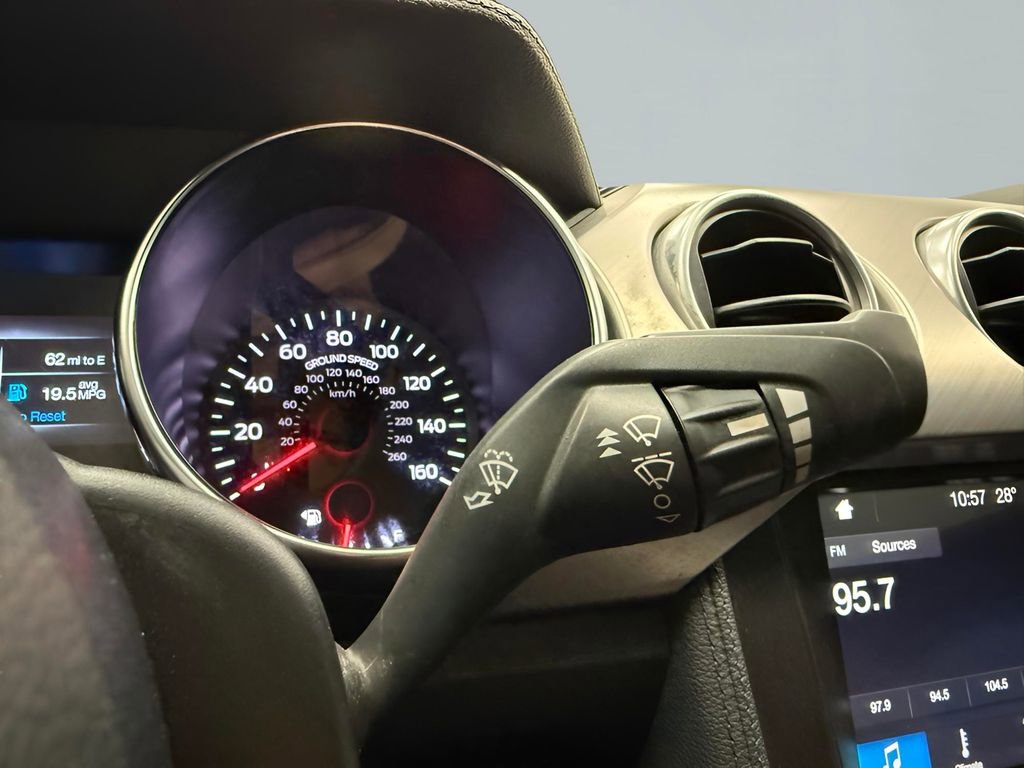 Used 2019 Ford Mustang Premium image 21