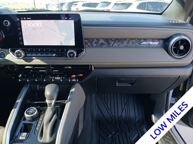 Used 2026 Chevrolet Colorado ZR2 w/ Technology Package image 16