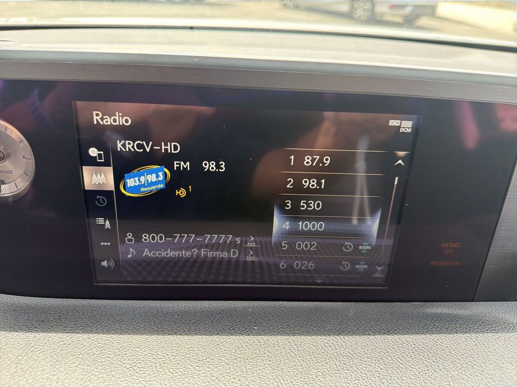 Used 2021 Lexus ES 300h FWD image 12