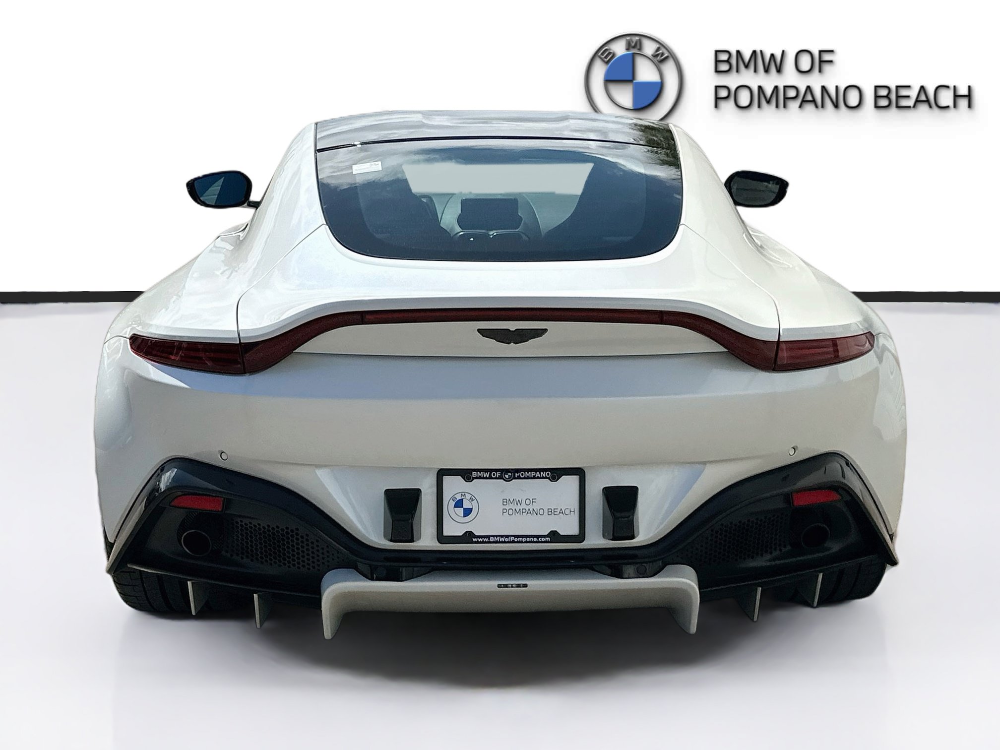 Used 2019 Aston Martin V8 Vantage Coupe RWD image 6