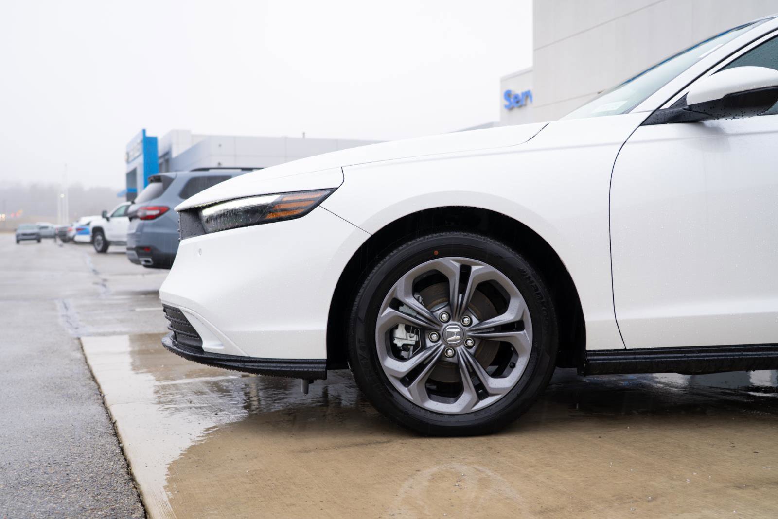 New 2025 Honda Accord EX-L image 10