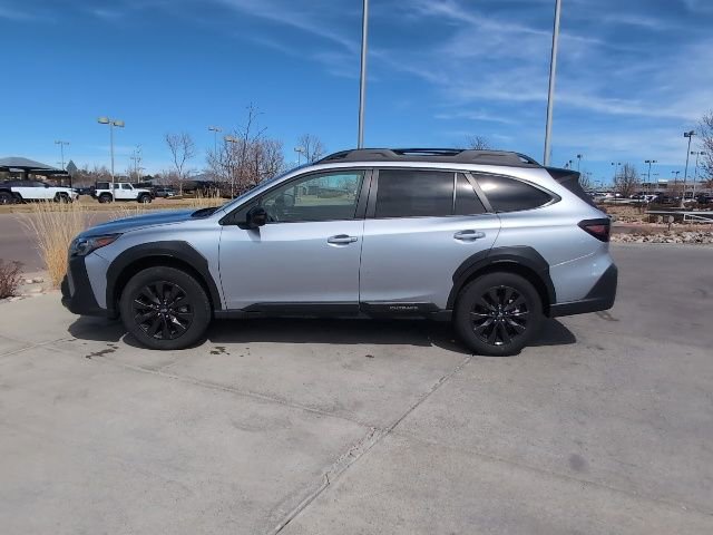 Used 2025 Subaru Outback Onyx Edition AWD/4WD image 4