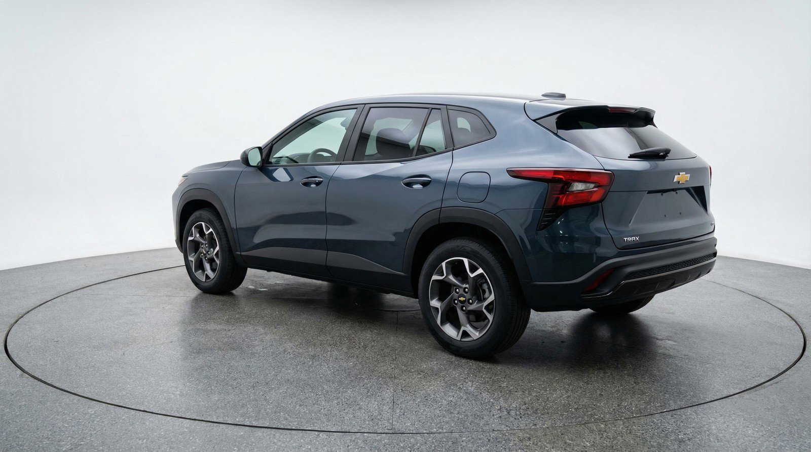 Used 2025 Chevrolet Trax LT image 6