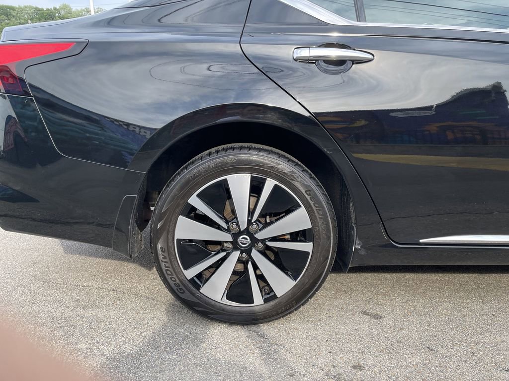 Used 2019 Nissan Altima 2.5 SL AWD/4WD image 12