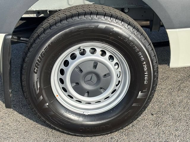 Used 2026 Mercedes-Benz Sprinter 2500 image 22