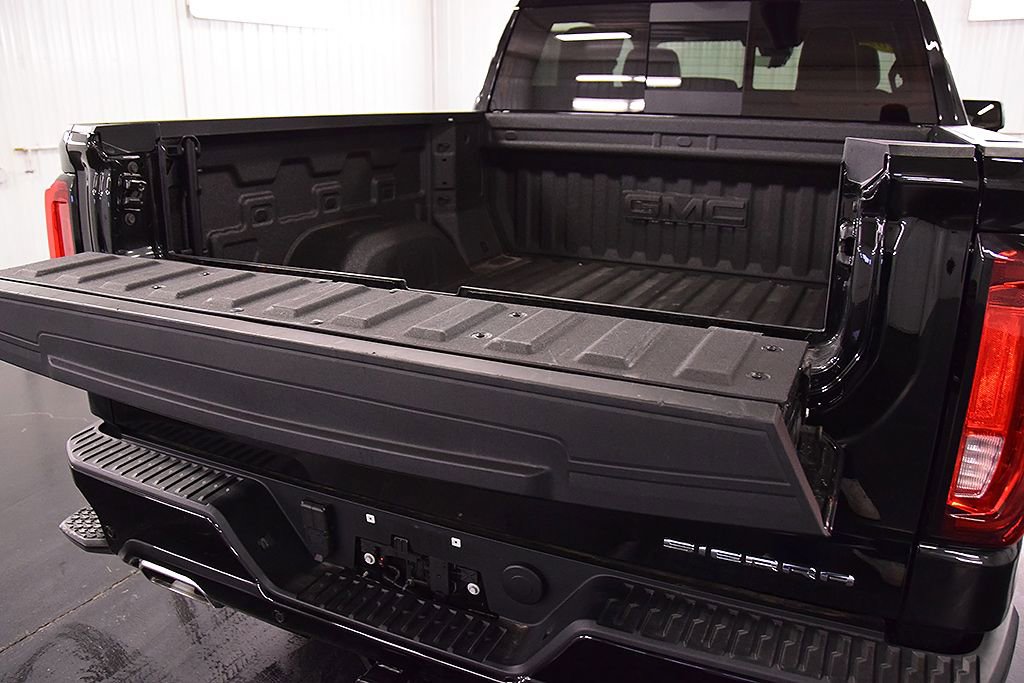 Used 2025 GMC Sierra 1500 Denali Ultimate image 7