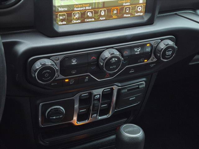 Used 2022 Jeep Gladiator Sport AWD/4WD image 15