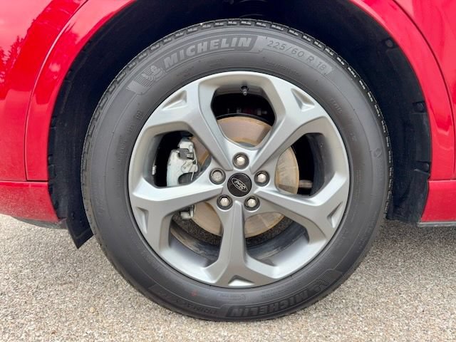 Used 2024 Ford Escape ST-Line w/ Tech Pack #1 FWD image 31
